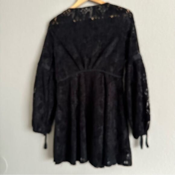 Free People Ruby Black Lace Mini Boho Dress Size Small new with Tags - Picture 7 of 11